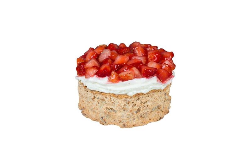 Petit Mostachón de Fresas